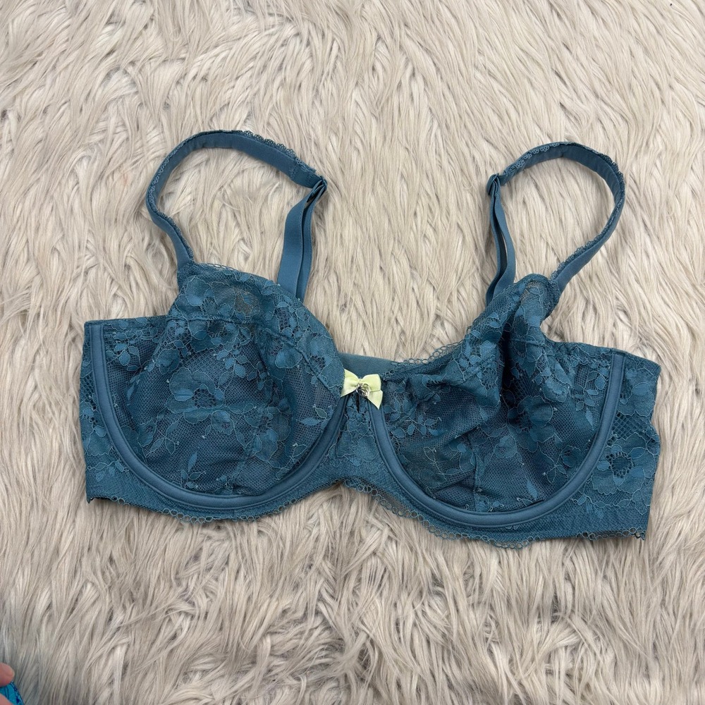 NWT Body by Victoria's Secret Women's 38D Teal Lace Unlined Demi Bra Under-Wire - Picture 1 of 4